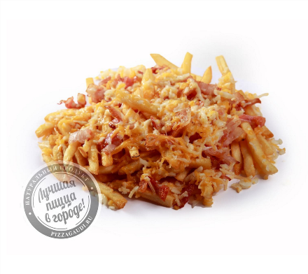 Картофель фри с беконом и тремя сырами